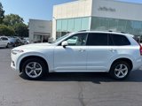 Used 2017 Volvo XC90 T5 Momentum w/ Vision Package image 4