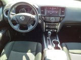 Used 2020 Nissan Pathfinder SV image 4