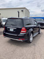 Used 2011 Mercedes-Benz GL 550 4MATIC image 2