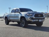 Used 2019 Toyota Tacoma TRD Sport image 2