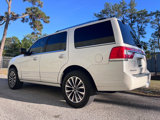 Used 2017 Lincoln Navigator Select image 5