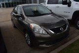 Used 2014 Nissan Versa SV image 3