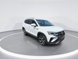 Certified 2022 Volkswagen Taos SEL image 2