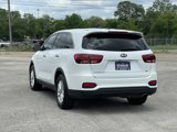 Used 2020 Kia Sorento LX image 5