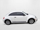 Used 2013 Volkswagen Beetle 2.5 image 4