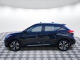 Used 2018 Nissan Kicks SR image 4