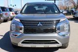 Used 2024 Mitsubishi Outlander SE image 3