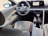 New 2025 Hyundai Elantra SEL image 4