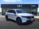 Used 2022 Kia Sorento S image 2