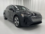 Used 2024 Audi Q8 e-tron Premium Plus w/ Premium Plus Package image 2