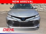 Used 2018 Toyota Camry XLE image 2