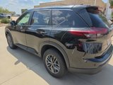 Used 2024 Nissan Rogue S image 2