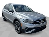 Used 2023 Volkswagen Tiguan SE image 2