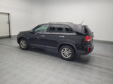 Used 2015 Kia Sorento LX image 3