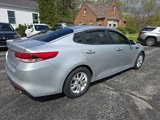 Used 2017 Kia Optima LX w/ Convenience Package image 4