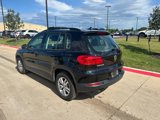 Used 2017 Volkswagen Tiguan S image 4