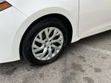 Used 2018 Toyota Corolla LE image 4