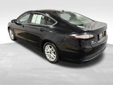 Used 2016 Ford Fusion SE image 5