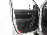 Used 2011 Kia Sorento SX image 4