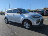 Used 2021 Kia Soul LX image 2