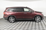 Used 2017 Honda Pilot Touring image 5