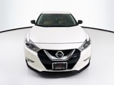 Used 2016 Nissan Maxima SR image 2