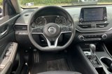 Used 2022 Nissan Altima 2.5 SV image 5