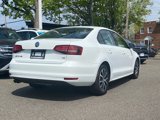 Used 2018 Volkswagen Jetta SE image 3