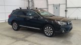 Used 2018 Subaru Outback 2.5i Touring image 2