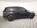Used 2023 Jeep Grand Cherokee Altitude image 4