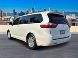Used 2017 Toyota Sienna XLE image 5