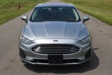 Used 2020 Ford Fusion SE image 2
