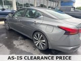 Used 2020 Nissan Altima 2.5 SR w/ Premium Package image 3