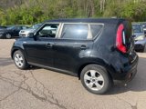 Used 2017 Kia Soul w/ Convenience Package image 4