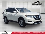 Used 2018 Nissan Rogue SV w/ Premium Package image 2