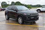 Used 2023 Jeep Compass Latitude image 3