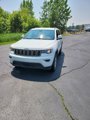 Used 2019 Jeep Grand Cherokee Laredo w/ Security & Convenience Group image 2