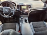 Used 2021 Jeep Grand Cherokee Laredo X image 5