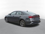 Used 2022 Kia Forte LXS w/ LXS Technology Package image 4