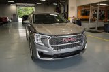 Used 2023 GMC Terrain Denali w/ Denali Premium Package image 3
