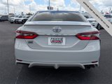 Used 2023 Toyota Camry SE image 5