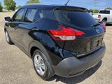 Used 2019 Nissan Kicks S image 3