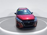 Used 2023 Nissan Kicks SR w/ SR Premium Package image 2