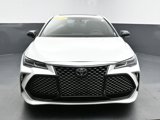 Used 2019 Toyota Avalon Touring image 3