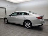 Used 2017 Chevrolet Malibu LT image 3