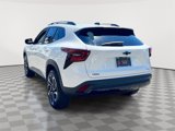 Used 2025 Chevrolet Trax RS w/ Sunroof Package image 4
