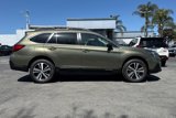 Used 2019 Subaru Outback 2.5i Limited image 3