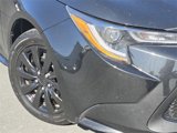 Used 2022 Toyota Corolla LE image 3