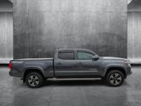 Used 2016 Toyota Tacoma TRD Sport image 4