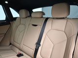Certified 2025 Porsche Macan image 6